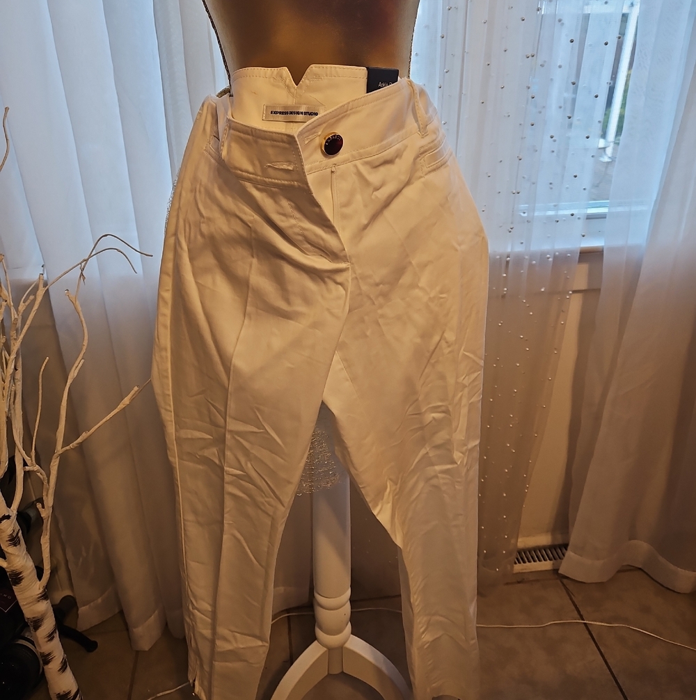 Express White Cropped Ankle Pants